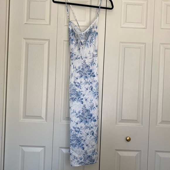 CIDER Blue and white print cocktail dress - Picture 2 of 7